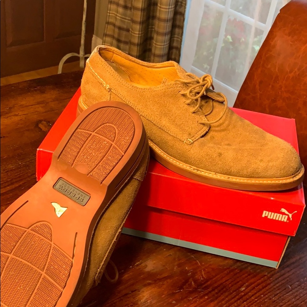 Sperry gold cup men’s buck shoes. Size 11.